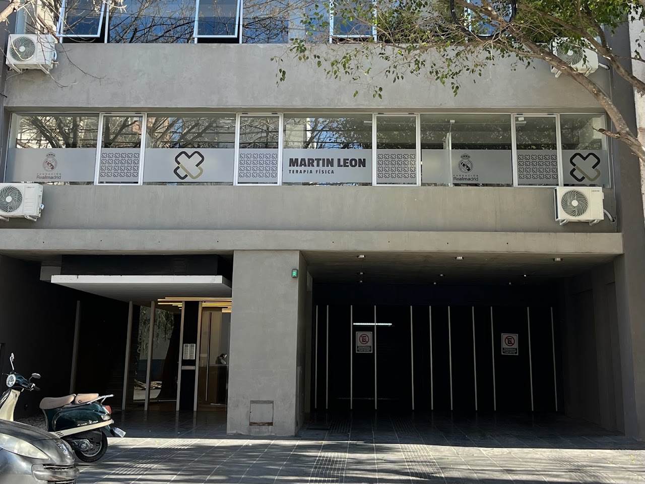 Fachada de Martin Leon Terapia Física